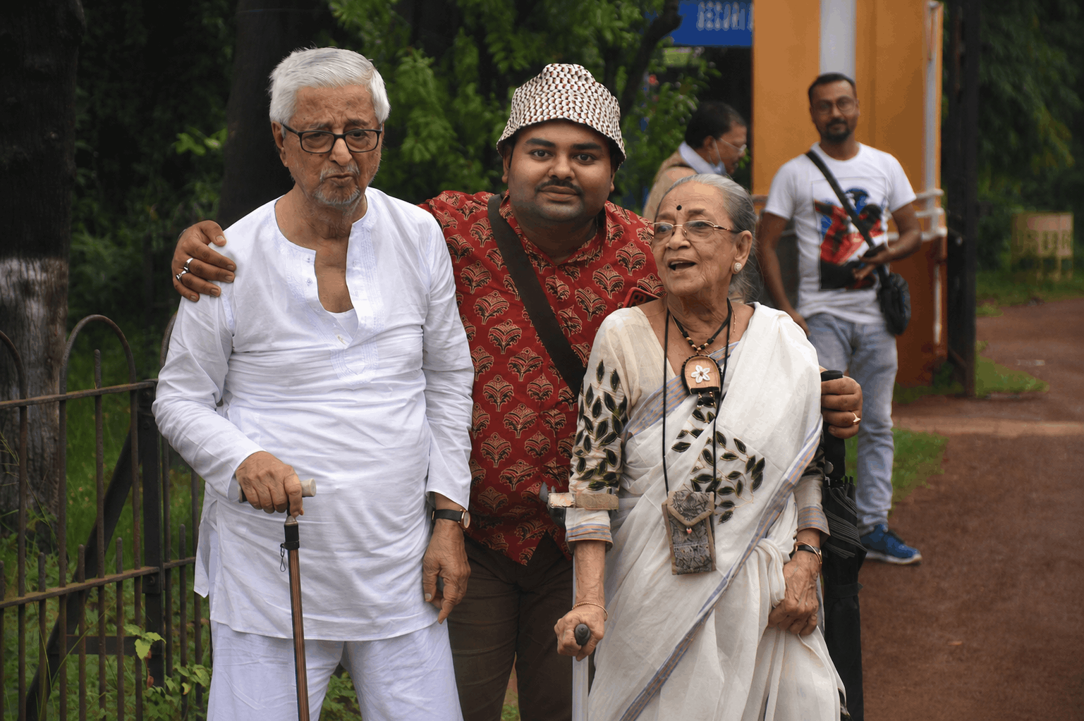 A PU Mate caring for an elder